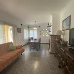 Casa Familiar Con Piscina Privada En Torroella De Montgri, Cerca De La Playa - Hisp-7-44 Torroella de Montgrí