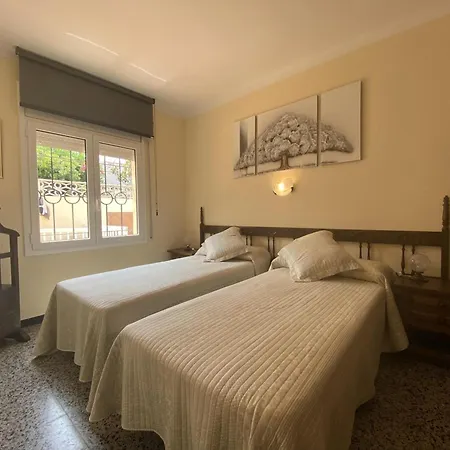 Maison Familiale Avec Piscine Privee A Torroella De Montgri, A Proximite De La Et Des Commodites Villa