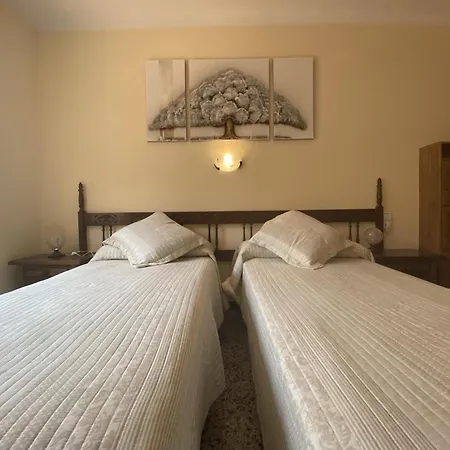 Maison Familiale Avec Piscine Privee A Torroella De Montgri, A Proximite De La Et Des Commodites Villa Torroella de Montgrí