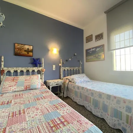 Villa Maison Familiale Avec Piscine Privee A Torroella De Montgri, A Proximite De La Et Des Commodites *