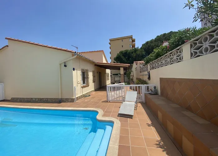 Casa Familiar Con Piscina Privada En Torroella De Montgri, Cerca De La Playa - Hisp-7-44 וילה Torroella de Montgrí
