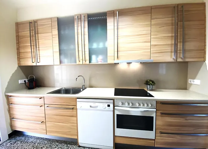 Casa Familiar Con Piscina Privada En Torroella De Montgri, Cerca De La Playa - Hisp-7-44 Torroella de Montgrí