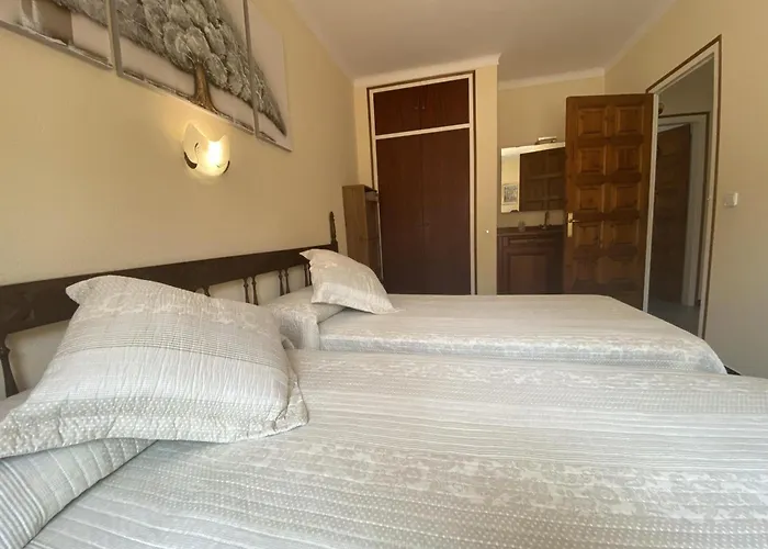Casa Familiar Con Piscina Privada En Torroella De Montgri, Cerca De La Playa - Hisp-7-44 * Torroella de Montgrí